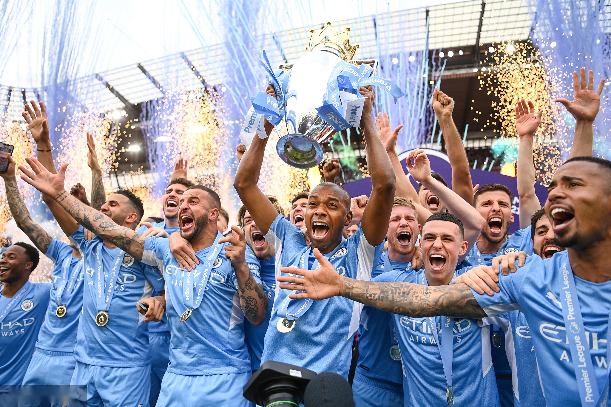 亚历杭德罗 亚历杭德罗